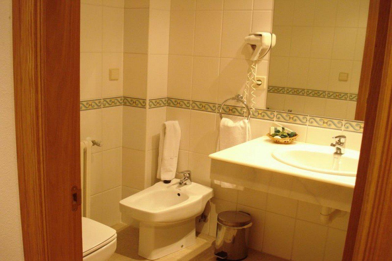 Hotel Hospederia El Convento 미란다데에브로 객실 사진